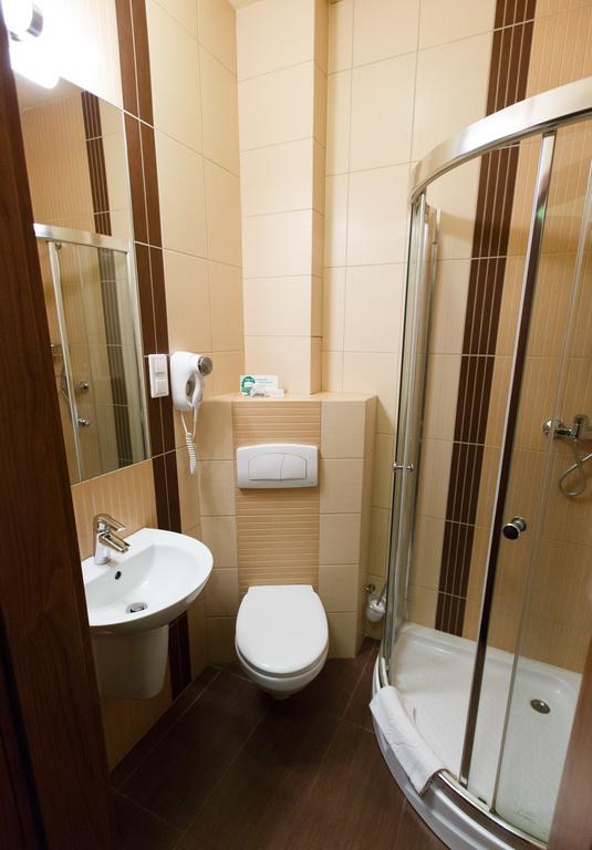 Hotel Kuznia Bydgoszcz Buitenkant foto